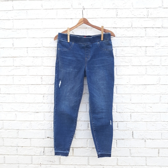 Spanx Skinny Jeans size Large Distressed Ankle - Picture 2 of 11